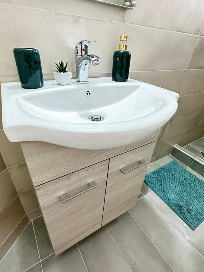Apartment Alimos Near The Sea Εξωτερικό φωτογραφία